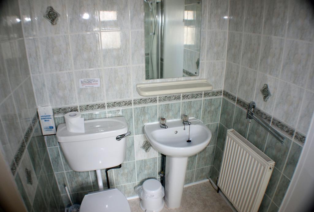 The Glendeveor Hotel New Quay Cameră foto